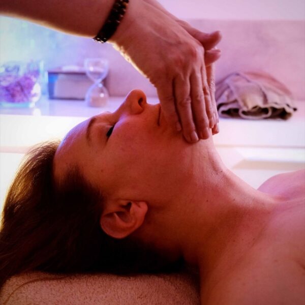 Anma facial by Boré